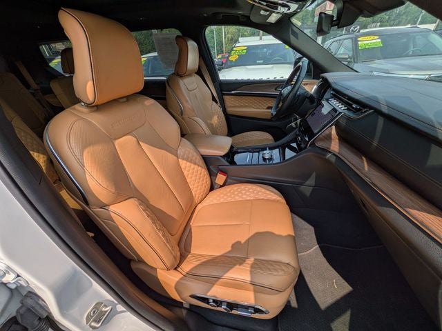 2023 Jeep Grand Cherokee L Summit