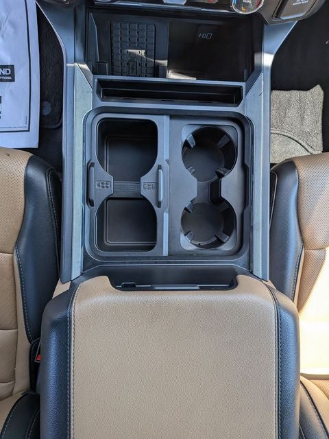 2024 Ford F-550SD Lariat DRW