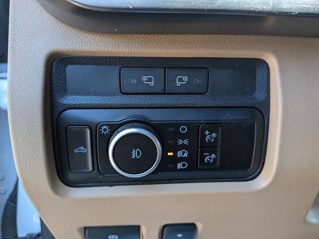 2024 Ford F-550SD Lariat DRW