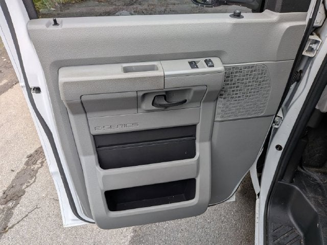 2019 Ford E-450SD Base