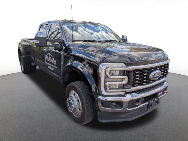 2024 Ford F-450SD Lariat DRW