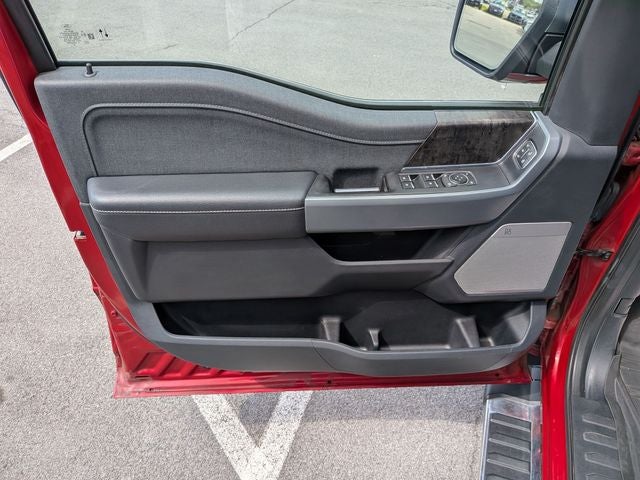 2022 Ford F-150 Lariat 5.0 V8