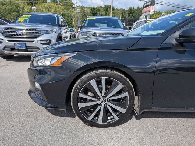 2022 Nissan Altima 2.0 SR