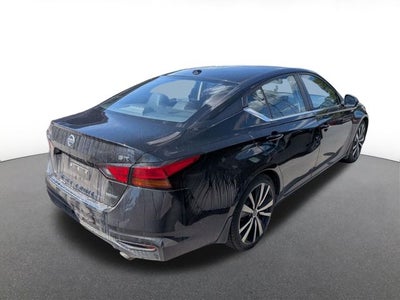 2022 Nissan Altima 2.0 SR