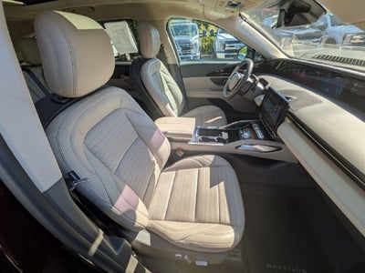 2025 Lincoln Nautilus Reserve