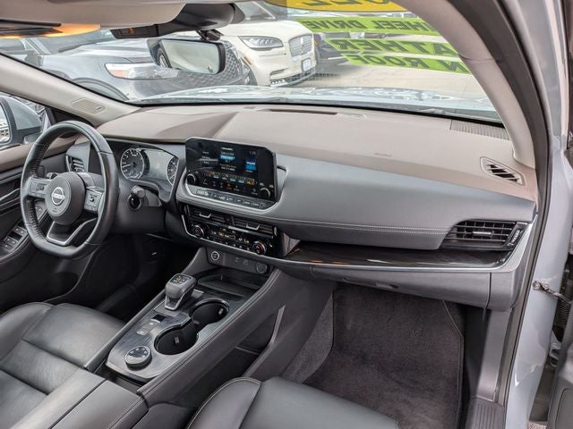 2022 Nissan Rogue SL