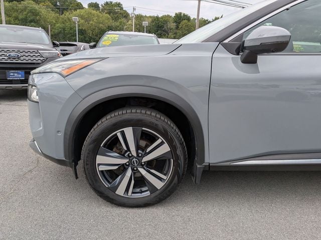 2022 Nissan Rogue SL