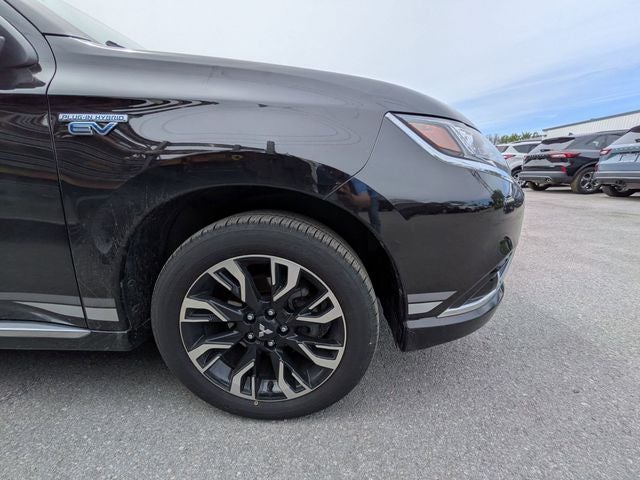 2018 Mitsubishi Outlander PHEV Base
