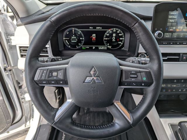 2023 Mitsubishi Outlander PHEV 40th Anniversary