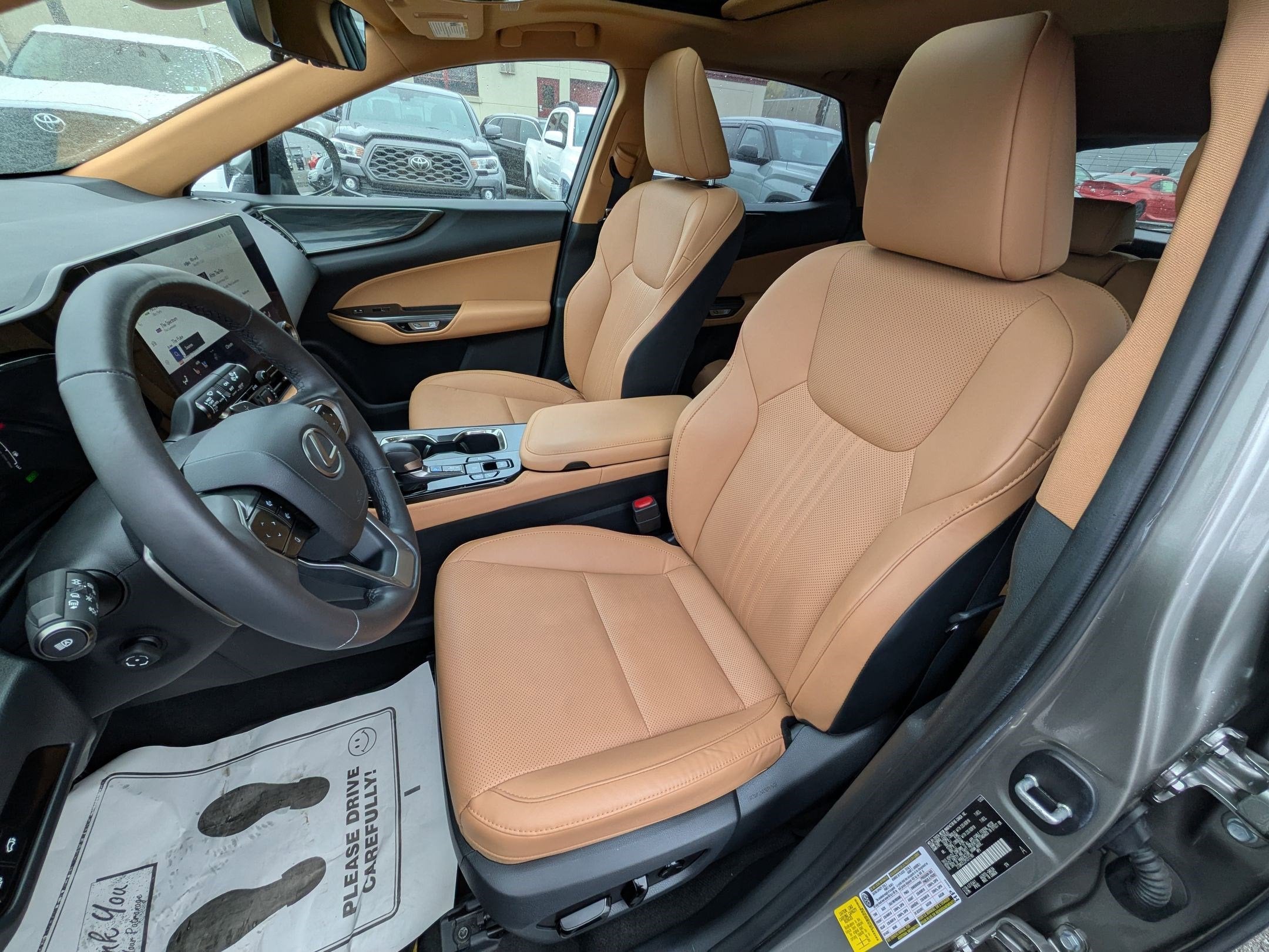 2023 Lexus NX 350h Premium