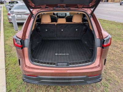 2025 Lexus NX 350h Luxury