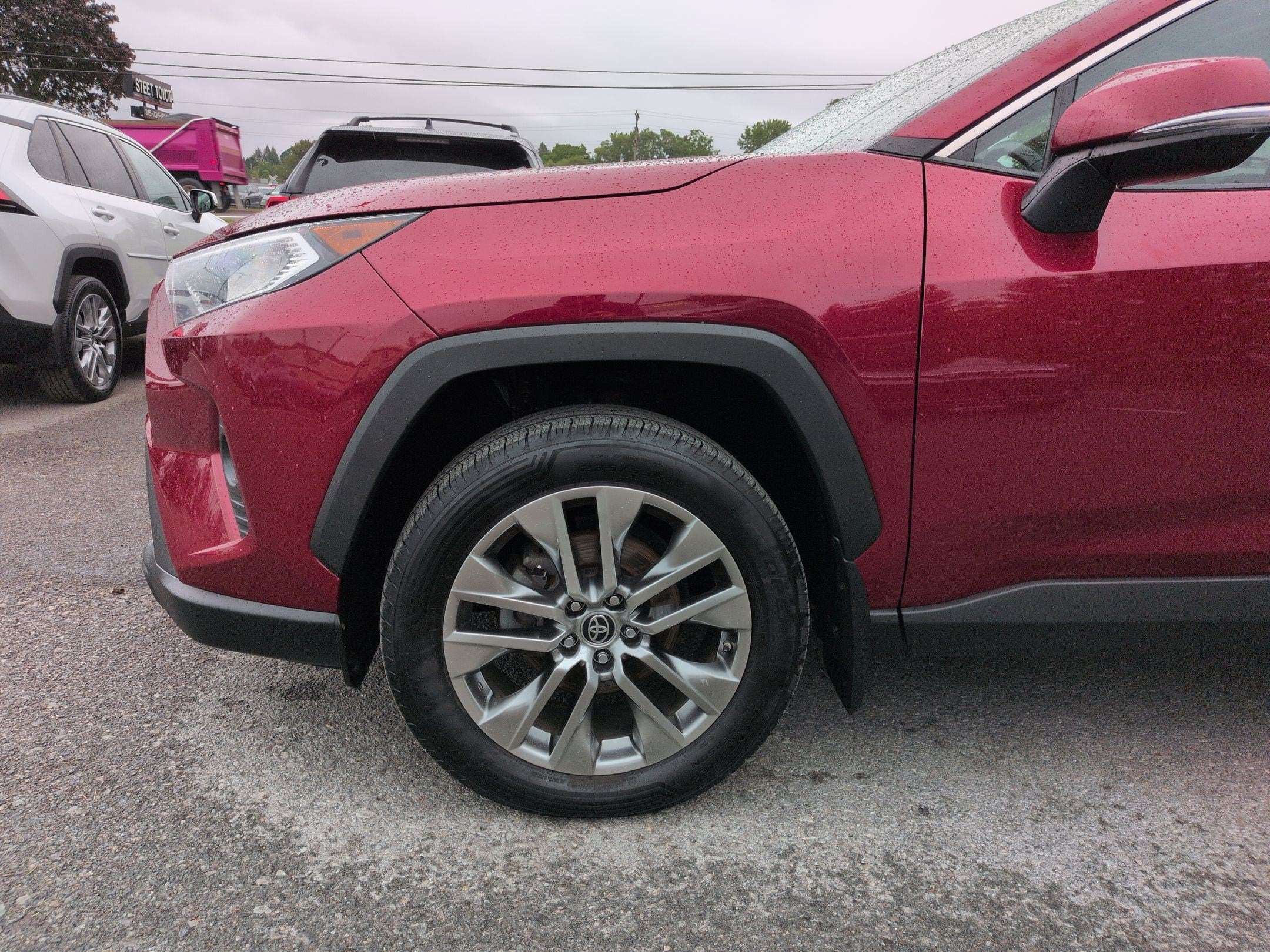2019 Toyota RAV4 XLE Premium w/ Premium Weather Pkg
