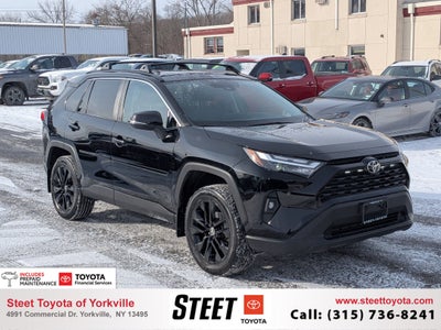 2022 Toyota RAV4 XLE Premium w/ Cold Weather Pkg