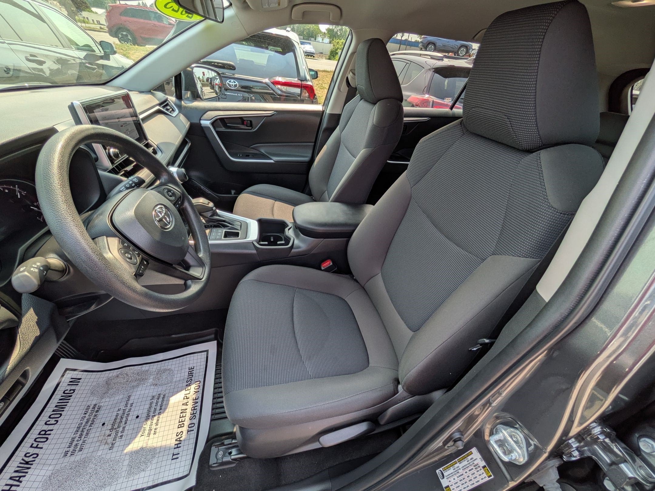 2023 Toyota RAV4 LE