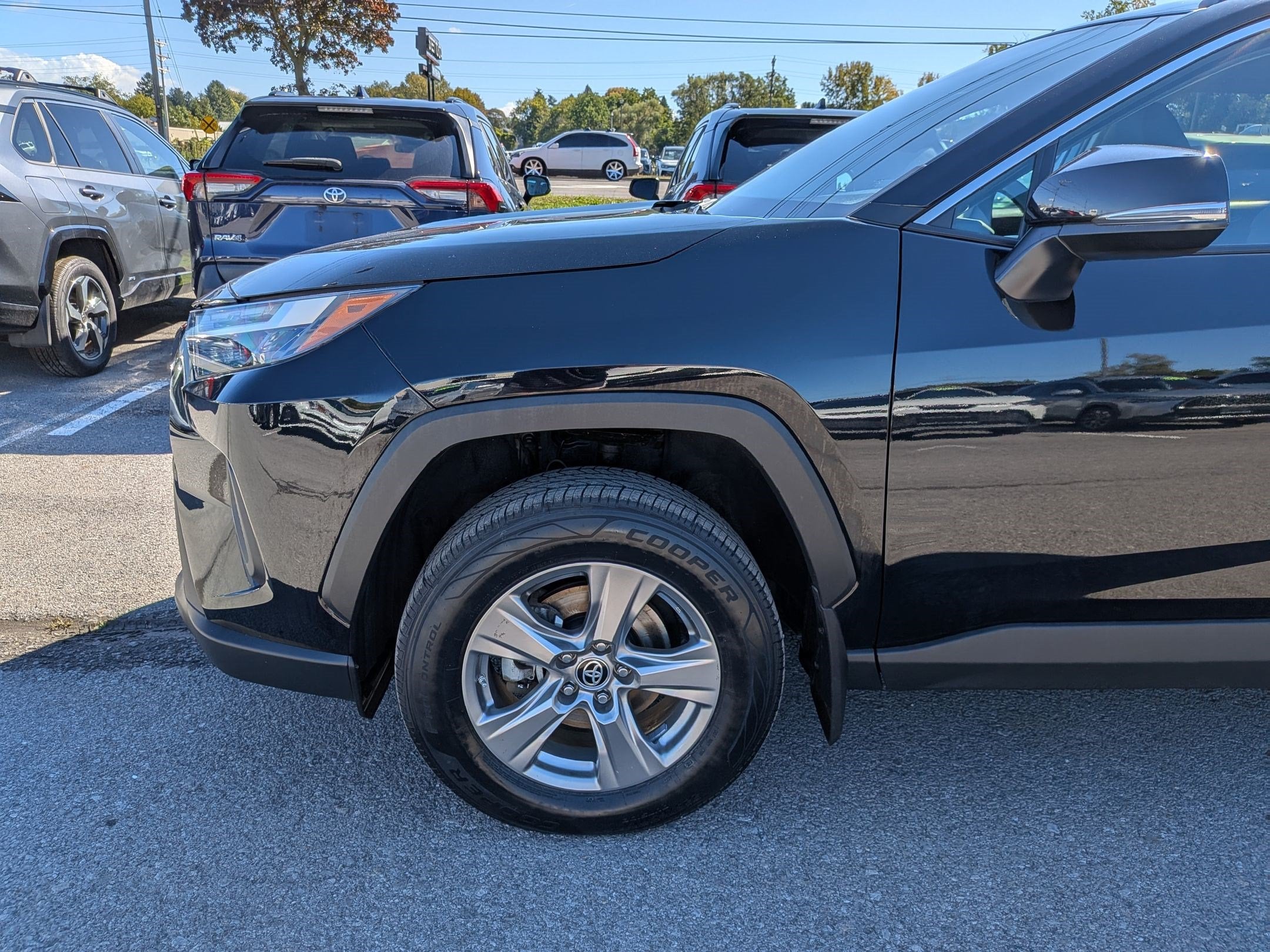 2024 Toyota RAV4 Hybrid LE