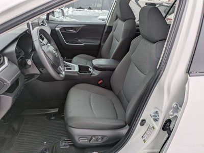 2023 Toyota RAV4 XLE w/ Convenience & Cold Weather Pkg
