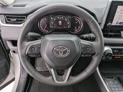 2023 Toyota RAV4 XLE w/ Convenience & Cold Weather Pkg