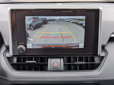 2023 Toyota RAV4 XLE w/ Convenience & Cold Weather Pkg
