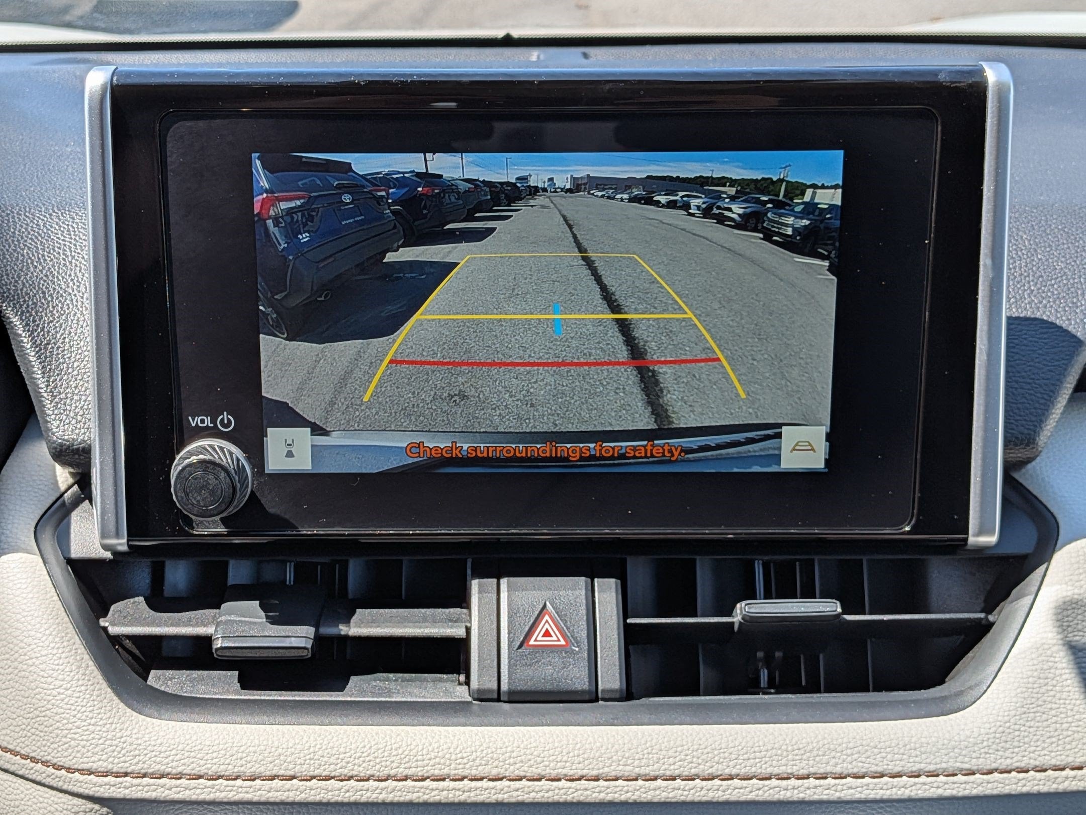2023 Toyota RAV4 Hybrid XLE w/ Convenience & Cold Weather Pkg