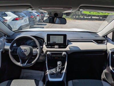 2023 Toyota RAV4 Hybrid XLE w/ Convenience & Cold Weather Pkg