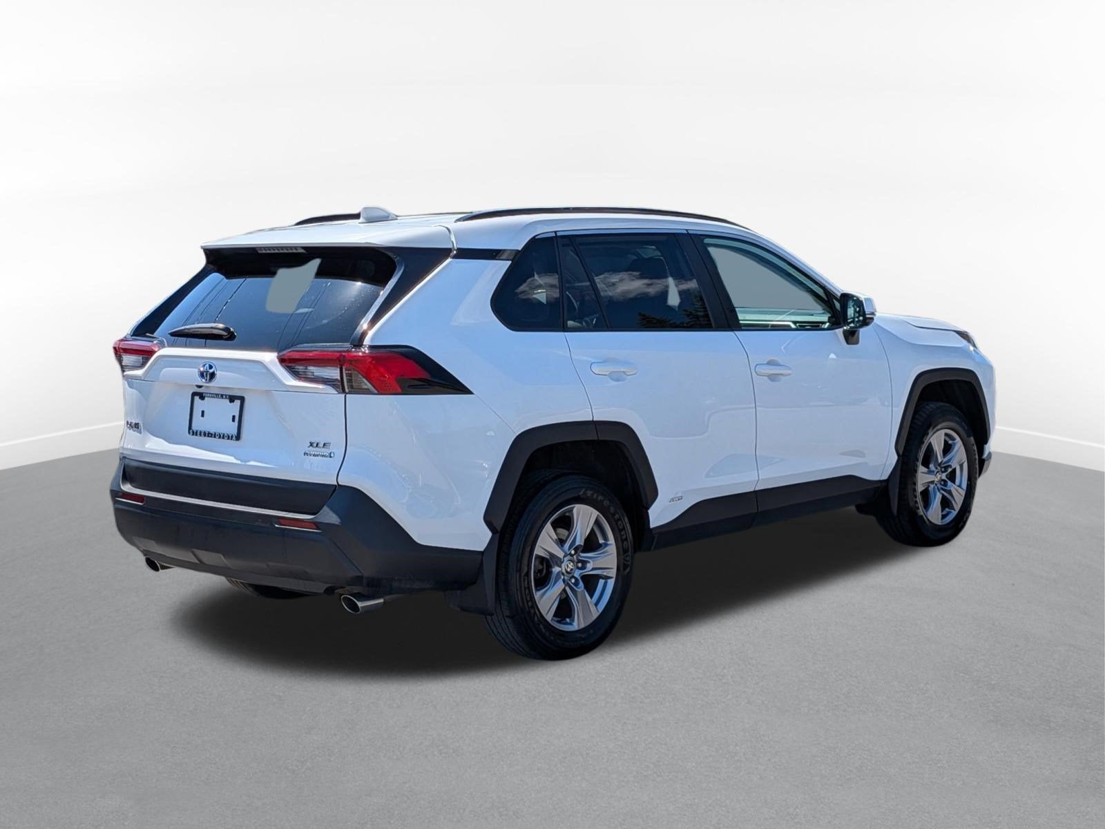 2023 Toyota RAV4 Hybrid XLE w/ Convenience & Cold Weather Pkg