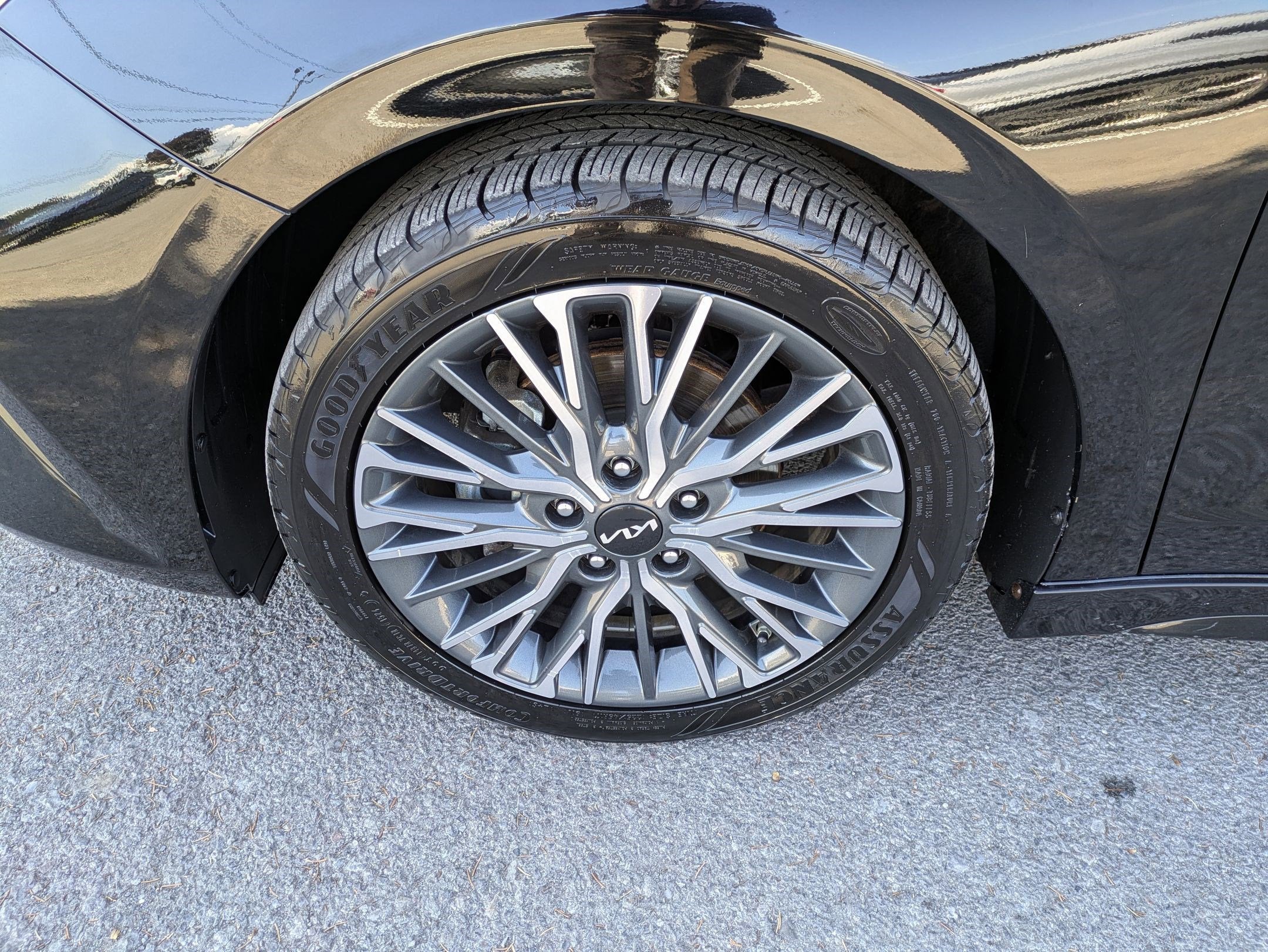 2023 Kia Forte GT-Line