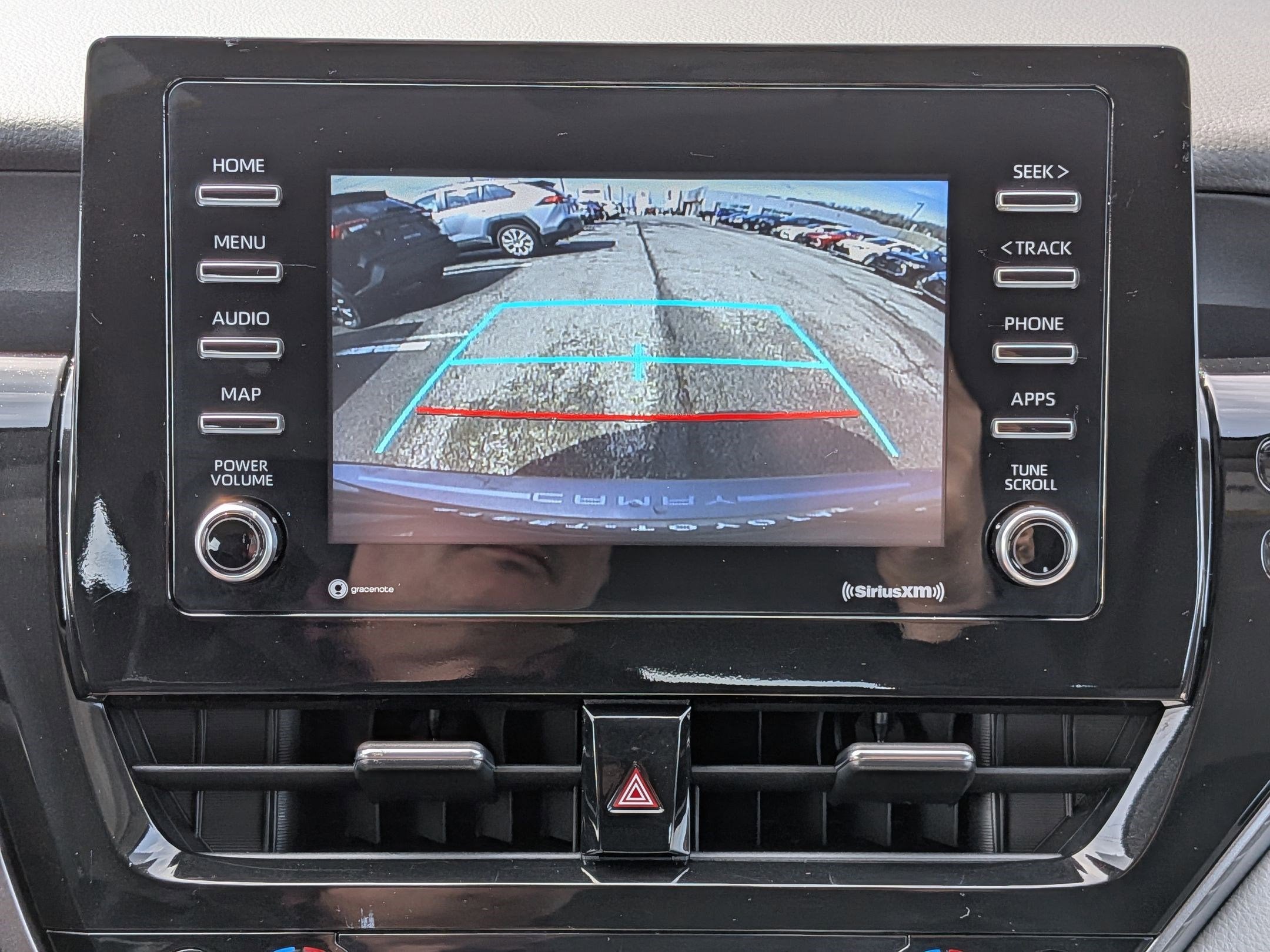 2022 Toyota Camry LE AWD