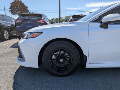 2024 Toyota Camry Hybrid LE