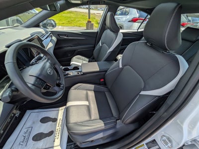 2026 Toyota Camry SE Nightshade w/ Convenience & Cold Weather Pkg