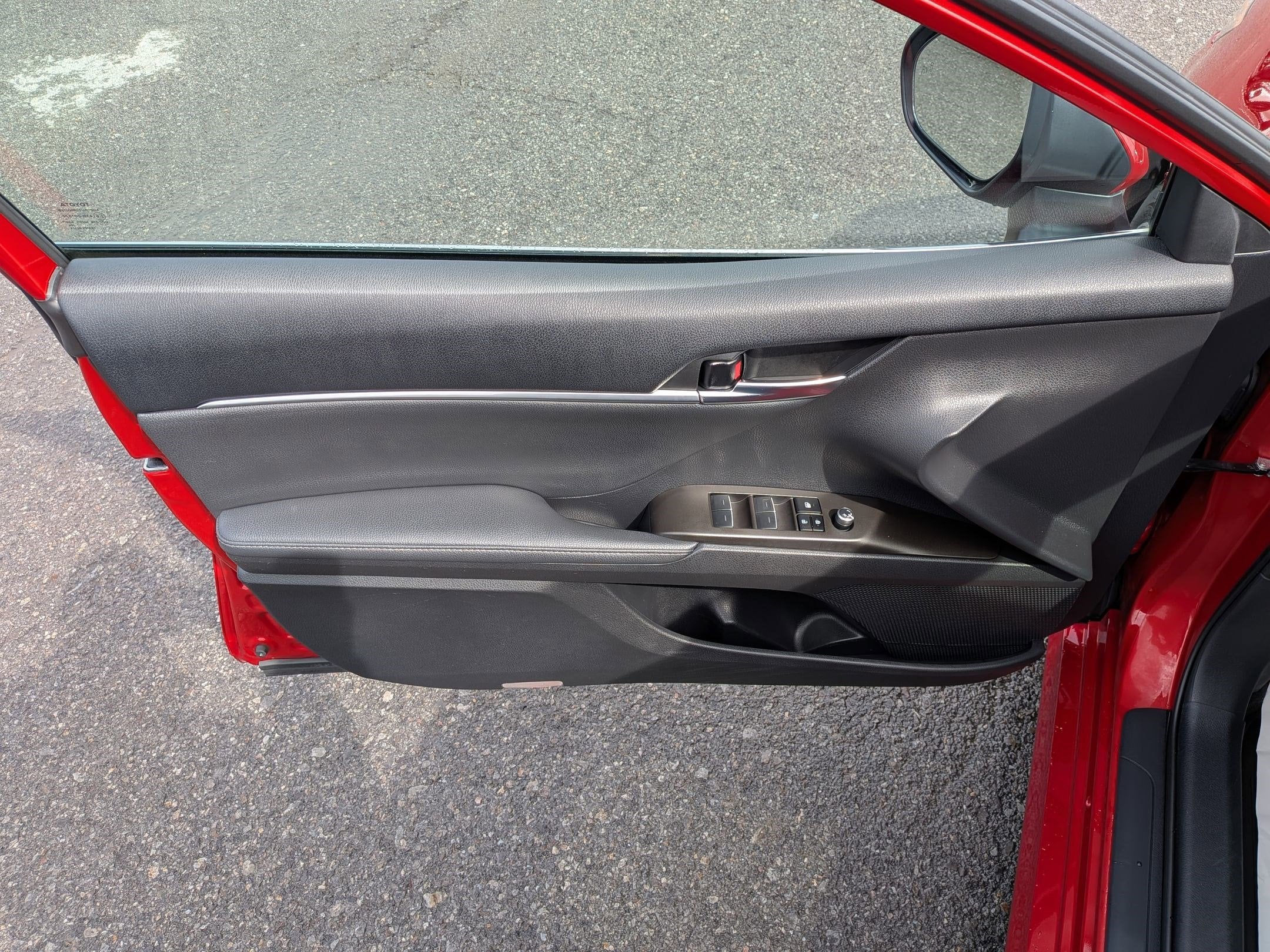 2023 Toyota Camry XLE AWD w/ Cold Weather Pkg