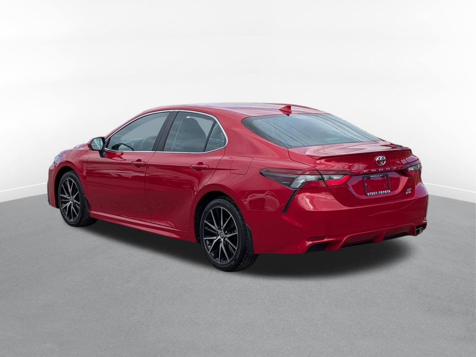 2024 Toyota Camry SE AWD