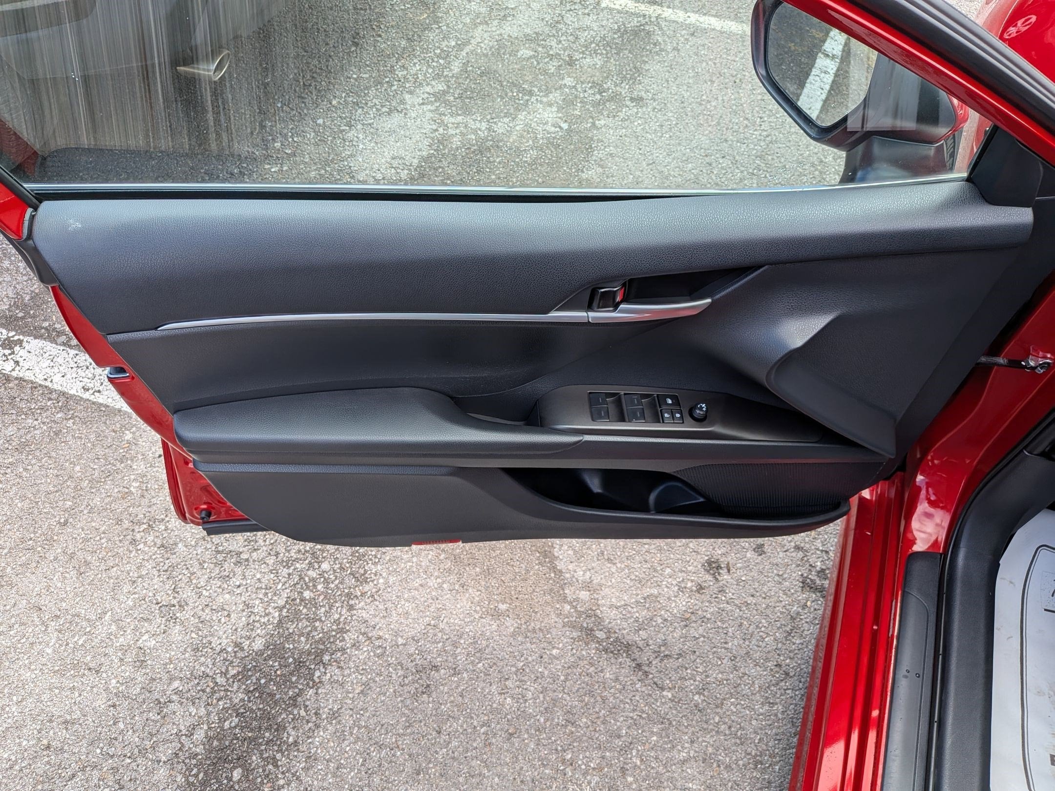 2024 Toyota Camry SE AWD