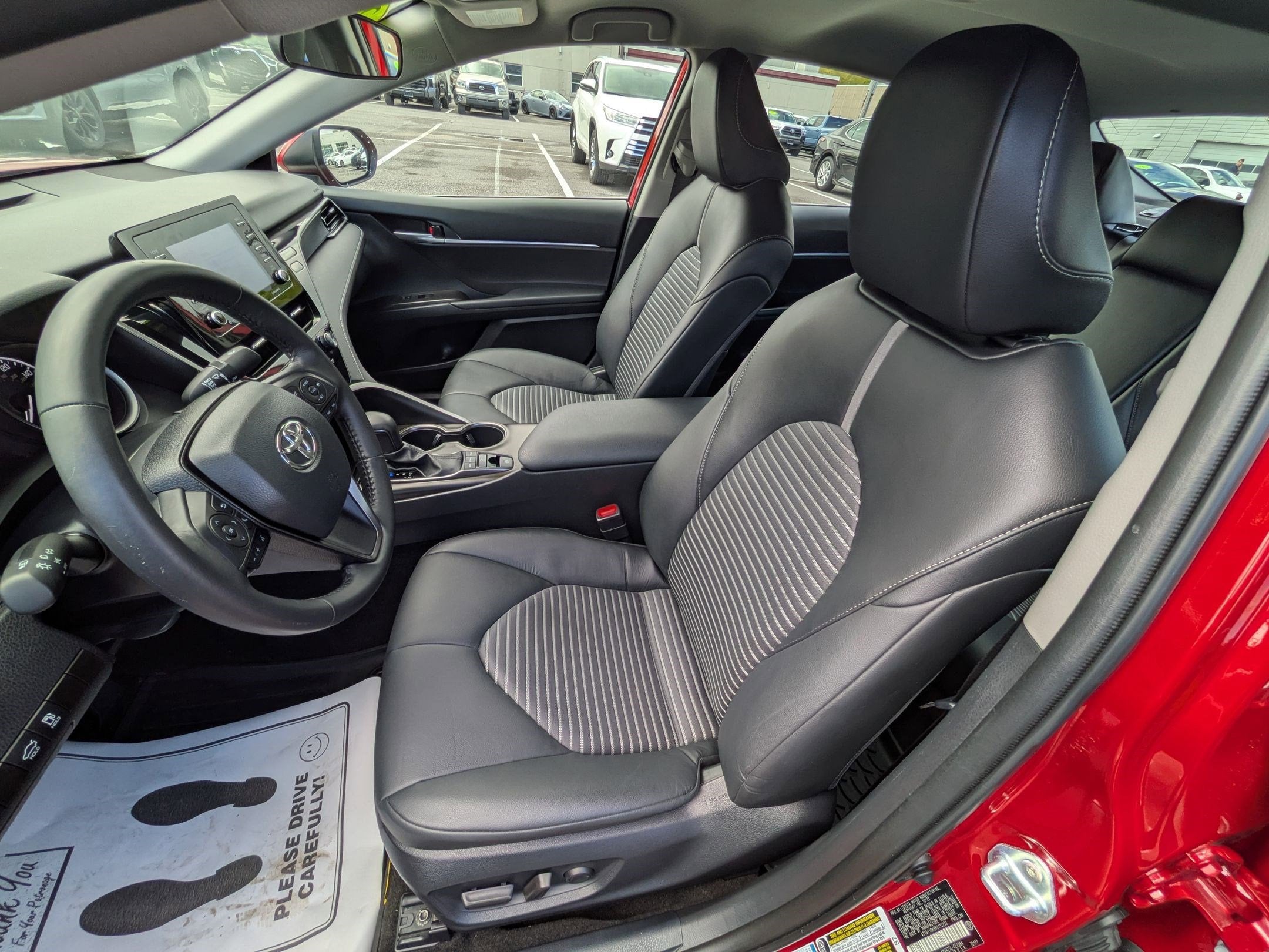 2024 Toyota Camry SE AWD