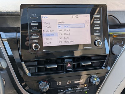 2021 Toyota Camry SE w/ Convenience & Cold Weather Pkg