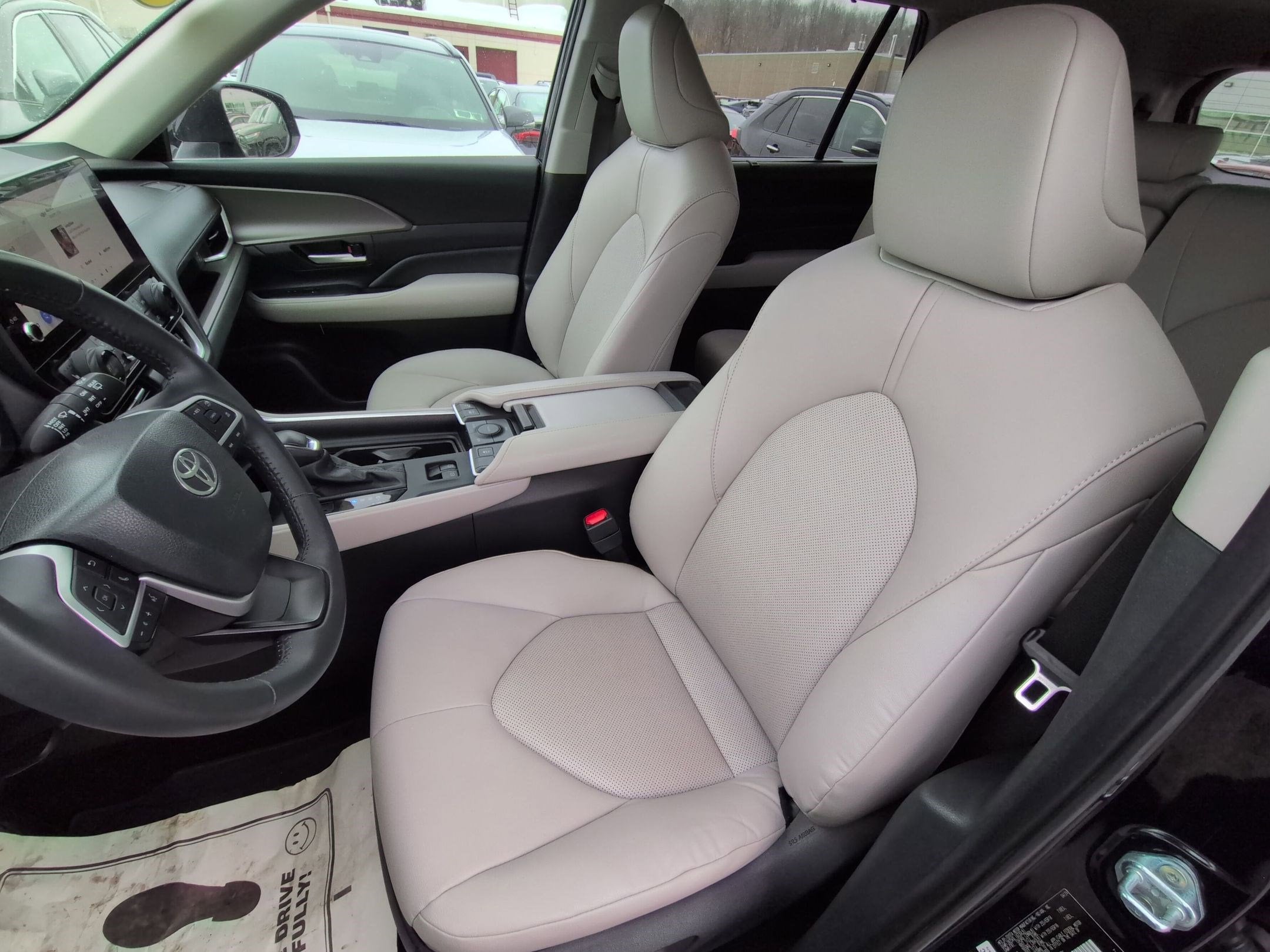 2024 Toyota Grand Highlander Hybrid XLE