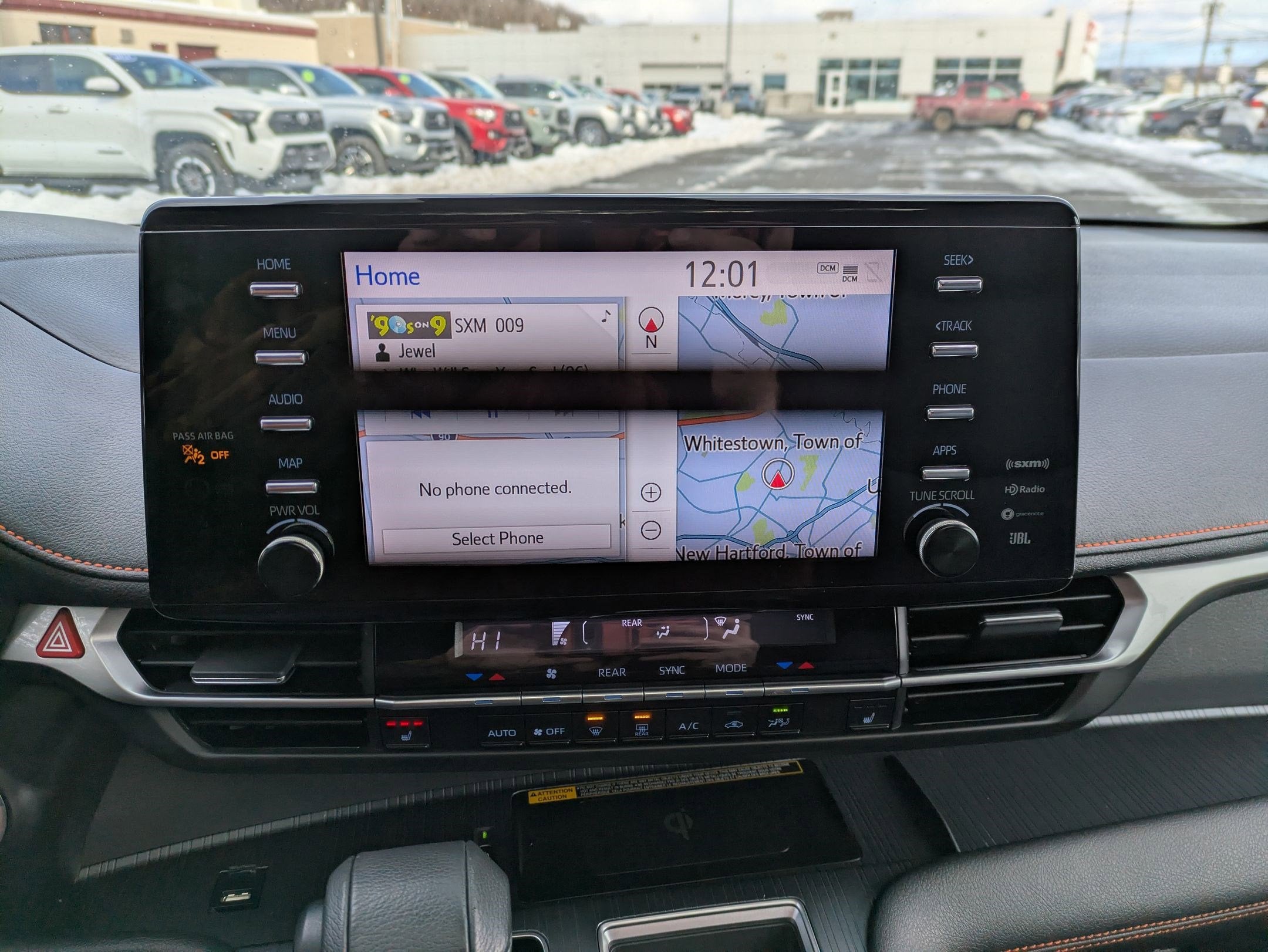 2022 Toyota Sienna XSE AWD 7 Passenger