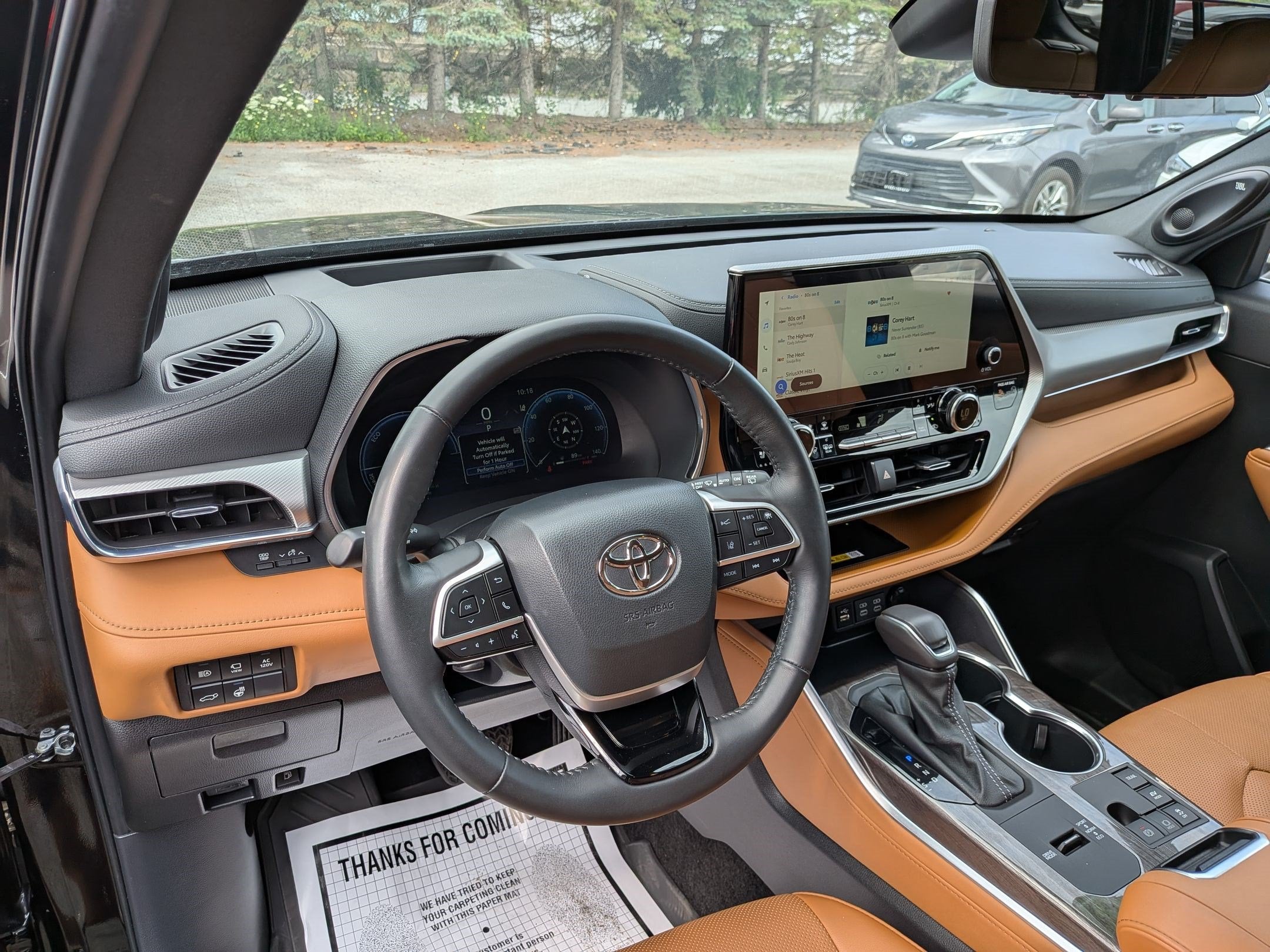 2024 Toyota Highlander Hybrid Platinum