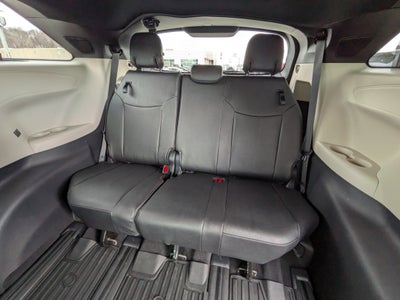 2025 Toyota Sienna Platinum 7 Passenger