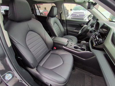2024 Toyota Highlander Hybrid XLE