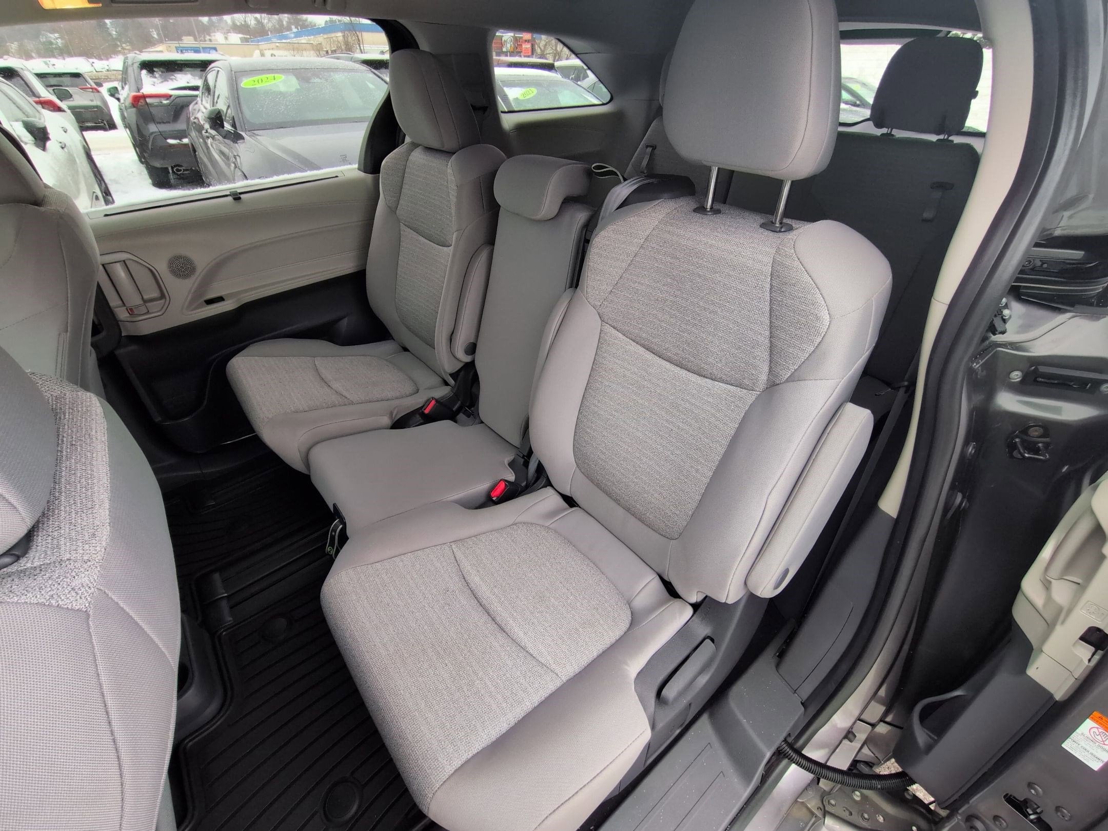 2023 Toyota Sienna LE AWD 8 Passenger