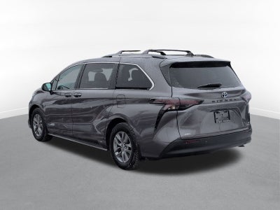 2023 Toyota Sienna LE AWD 8 Passenger