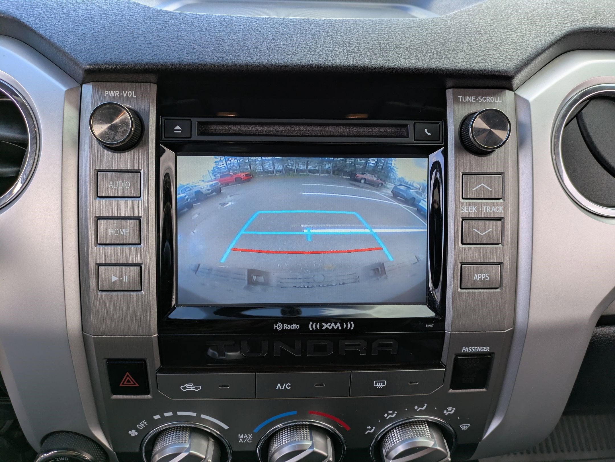 2017 Toyota Tundra SR5