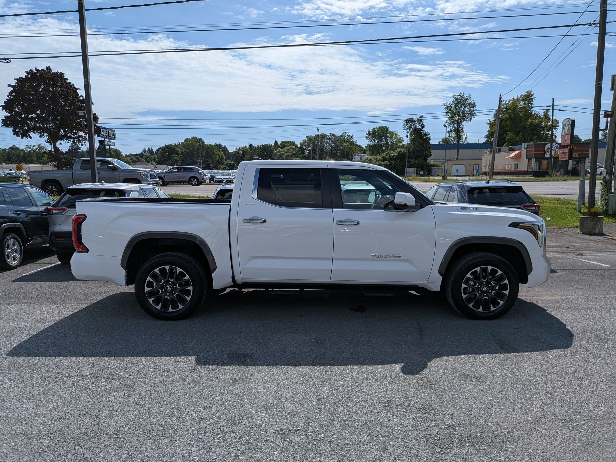 2025 Toyota Tundra Hybrid Limited