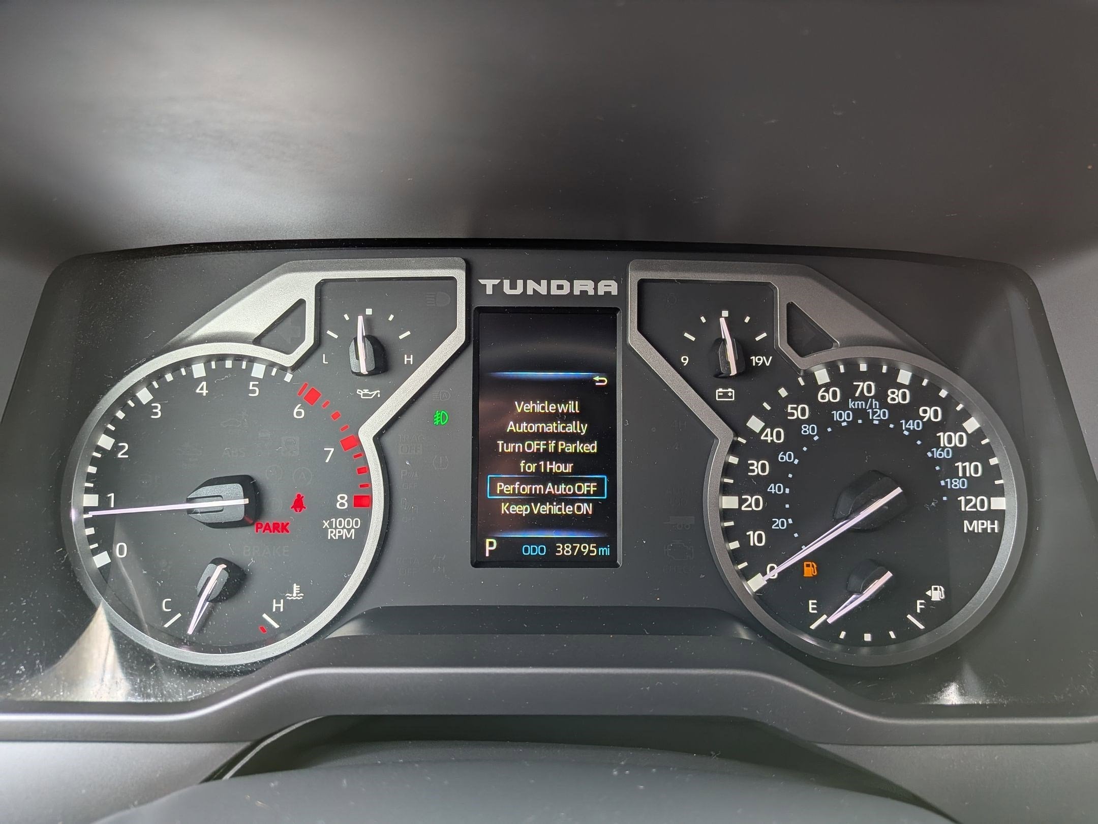 2023 Toyota Tundra SR5 w/ Premium & Convenience Pkg