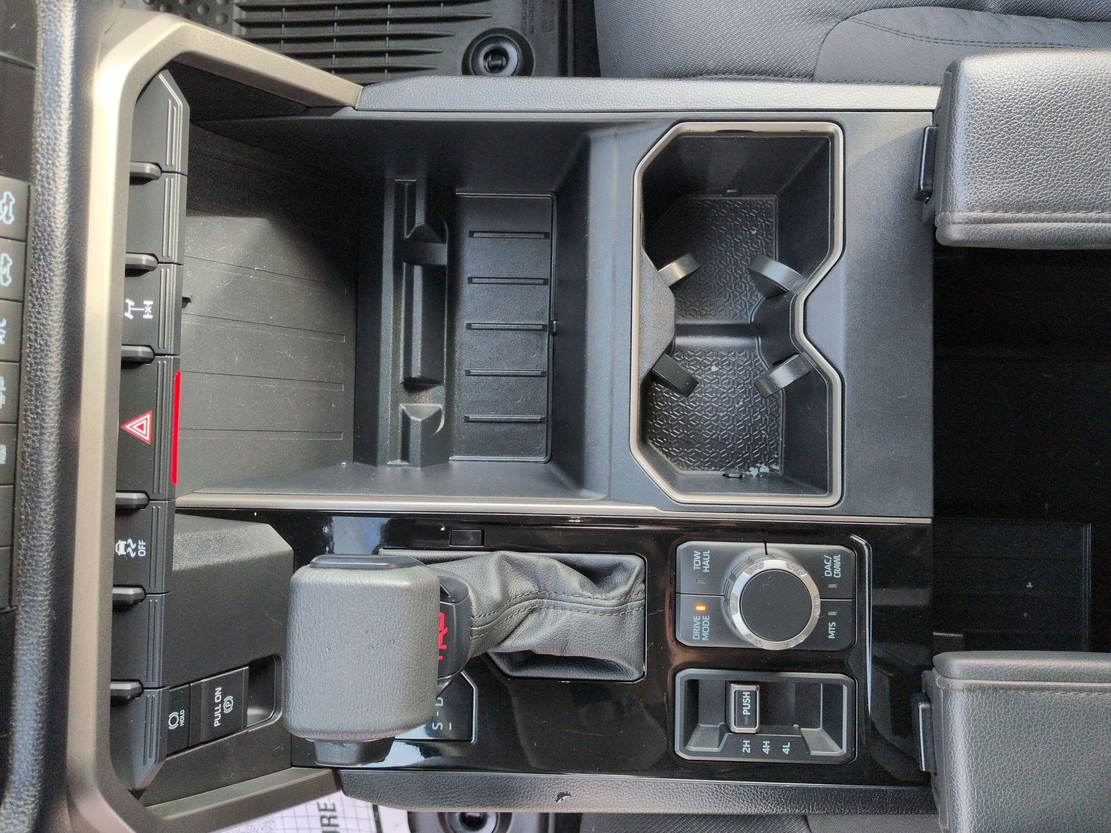 2022 Toyota Tundra SR5 w/ TRD Off Road & Convenience Pkg