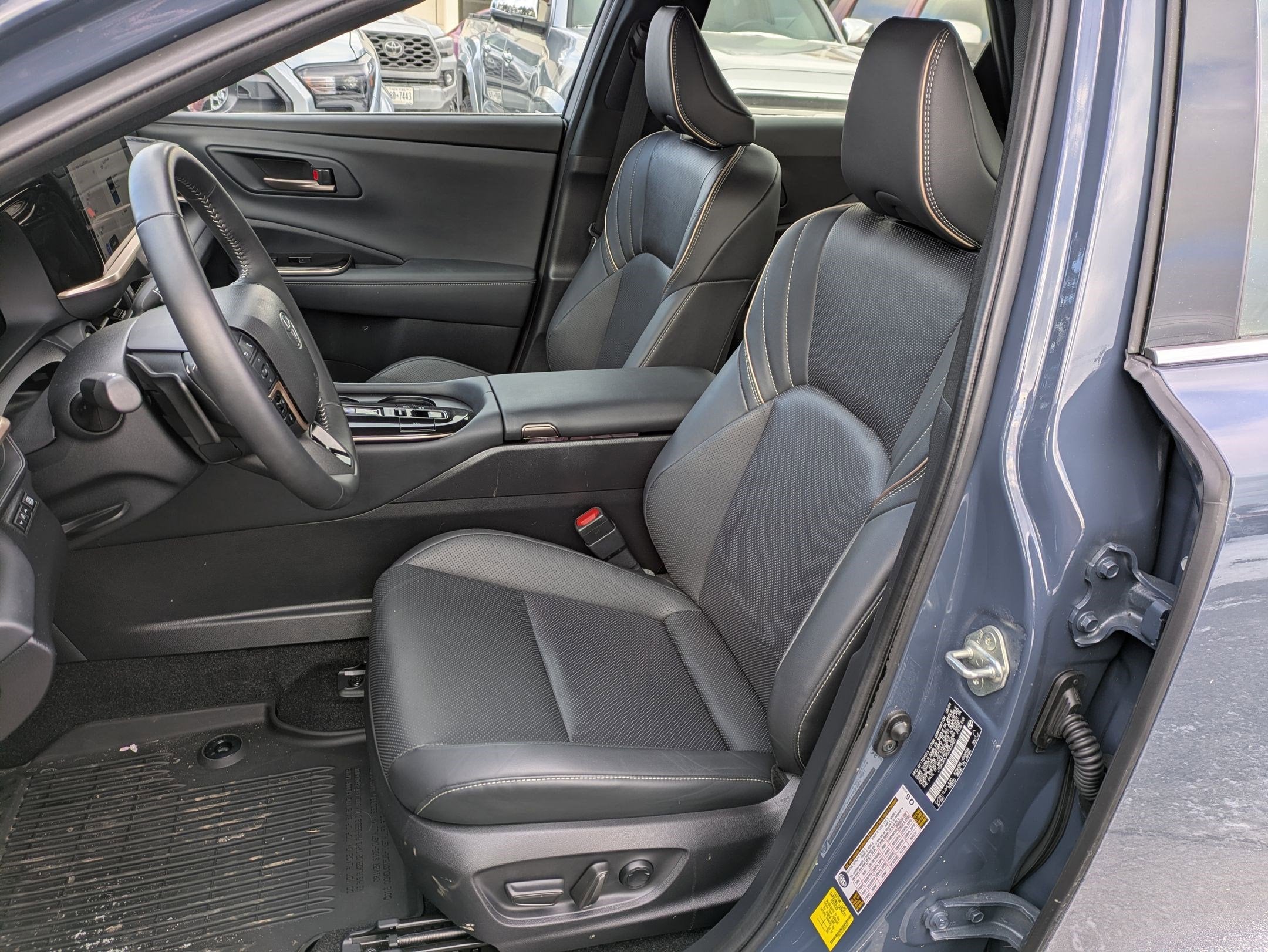 2025 Toyota Crown Signia XLE