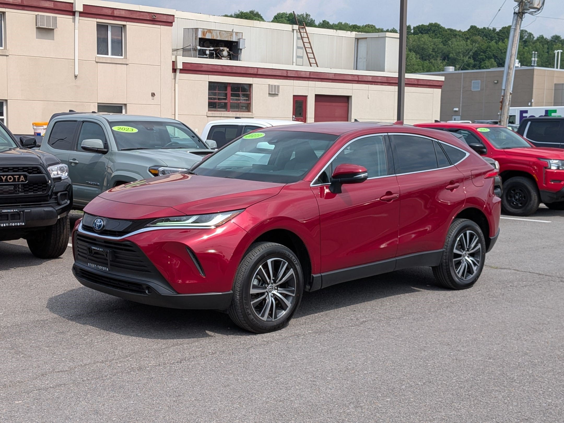 2023 Toyota Venza LE