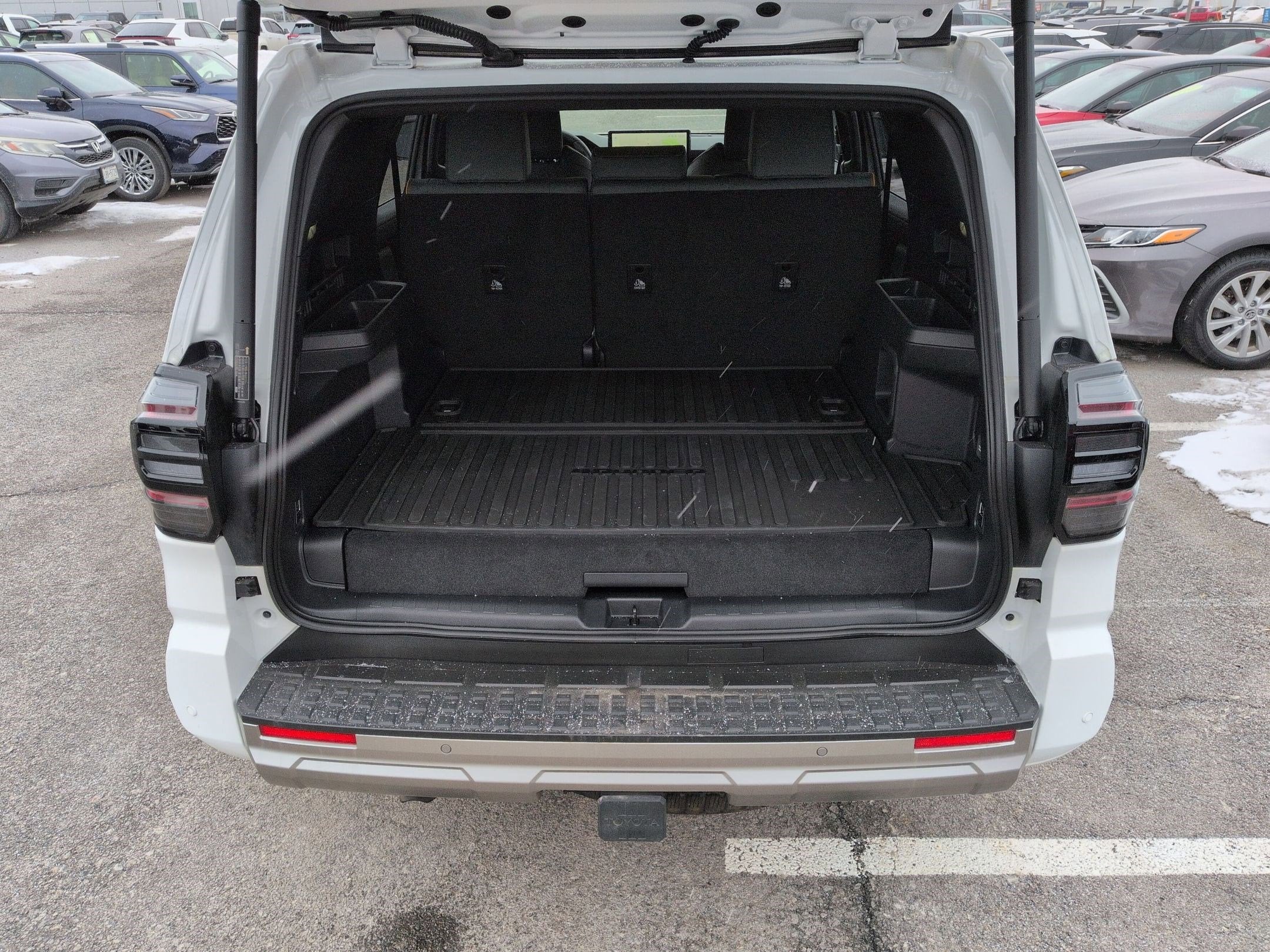 2025 Toyota 4Runner i-FORCE MAX Hybrid Trailhunter