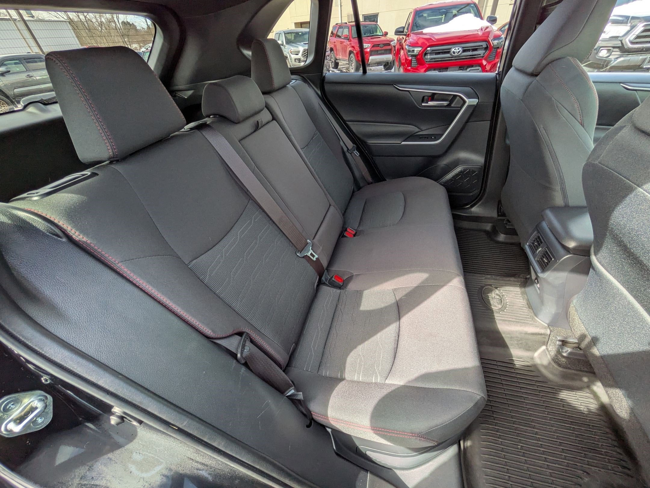 2022 Toyota RAV4 Prime SE w/ Weather & Moonroof Pkg