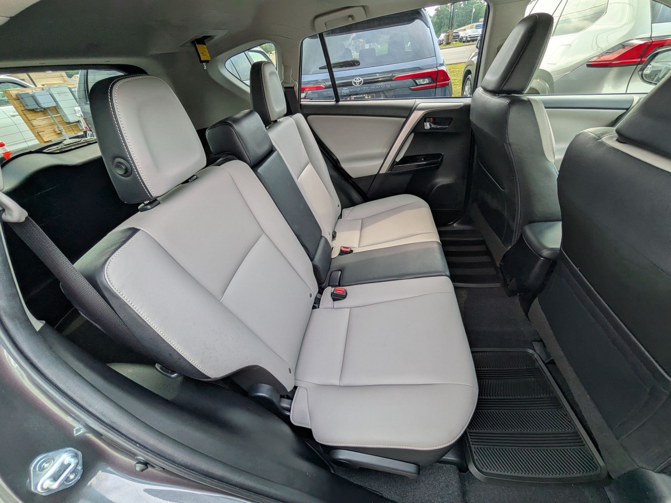 2016 Toyota RAV4 Limited